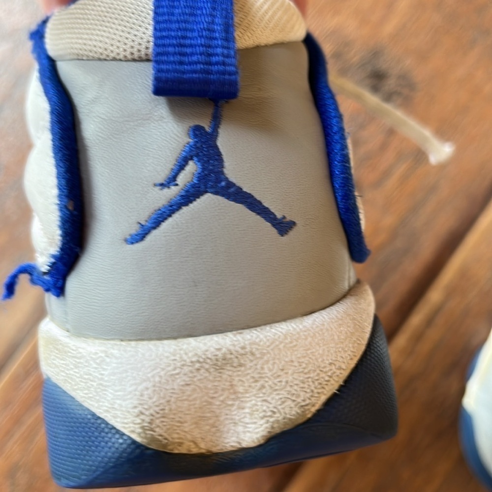 Jordan Shors - Size 2Y - Picture 5 of 13